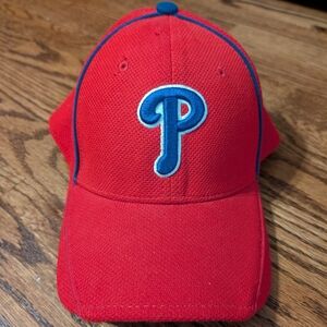 Philadelphia Phillies New Era Hat (Medium/Large)
